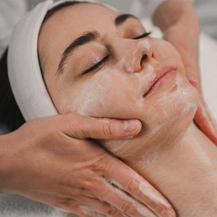 MAESKN Aeshtetics - Island Time Genesis Laser Facial 1